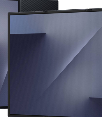 Galaxy Tri-Fold